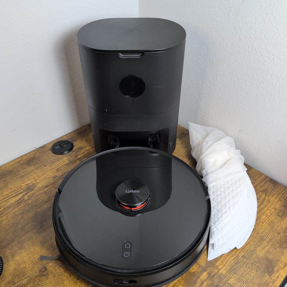 Lydsto Robot Vacuum Cleaner w/ Self-Emptying Base LiDAR Navigation Black